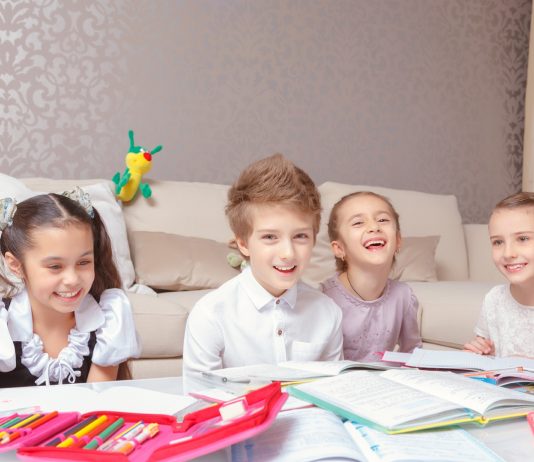 Bagaimana Memupuk Keseronokan Membaca?