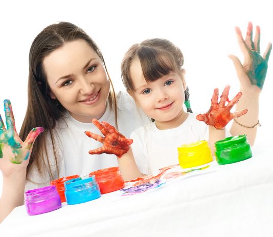 Terapi Deria dengan Playdoh