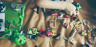 3 Sebab “Busy Board” Lebih Bagus Daripada Gajet