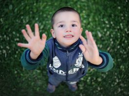 4 Tindakan Atasi Tantrum Si Manja