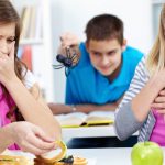 Tolong! Adik takut Labah-labah!