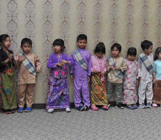 7 Tip Anak Tenang Menghadapi Dugaan